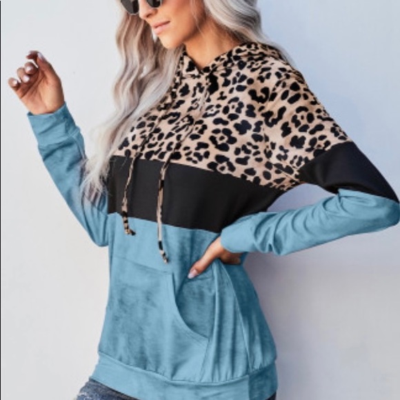 SALE BEAUTIFUL BLUE LEOPARD TIE DYE HOODIE - Picture 2 of 5